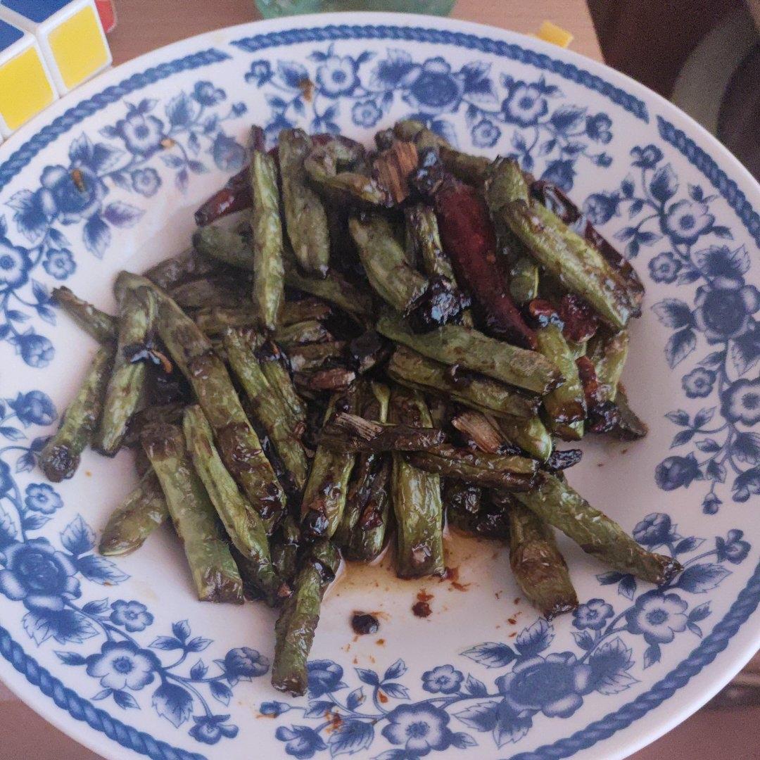 超好吃的干煸豆角