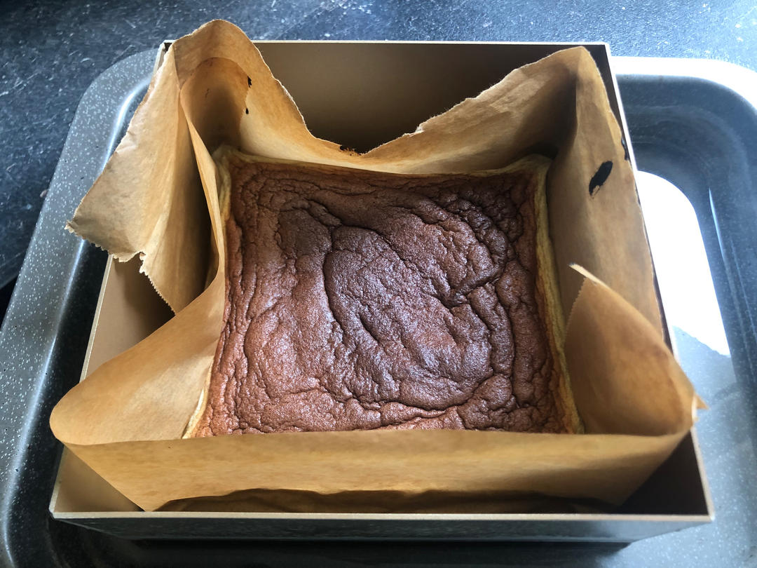 香蕉古早味蛋糕