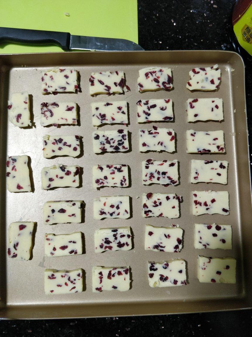 极简风炼奶小饼干