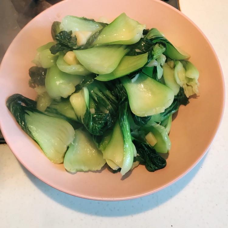 桃子味小汤圆做的炒青菜