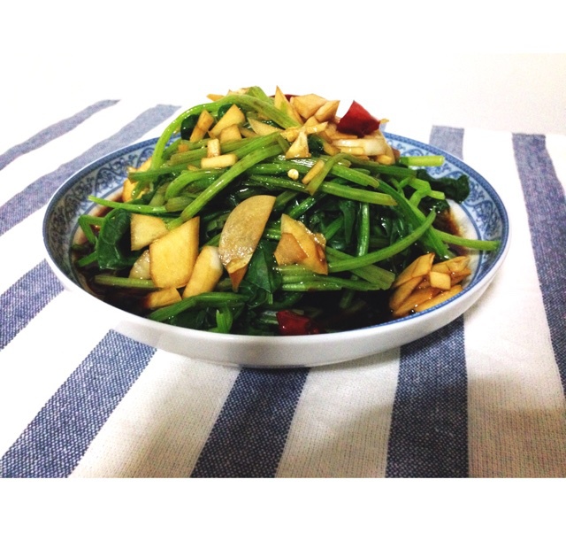 凉拌菠菜 Spinach Salad