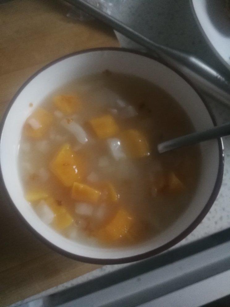 桂花红薯年糕甜汤