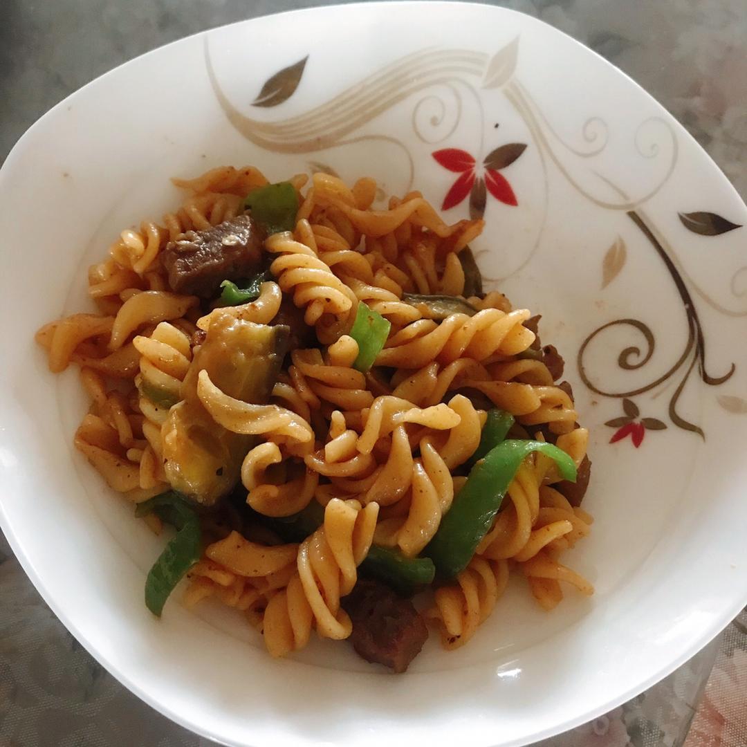 黑椒牛柳意面（螺旋面）