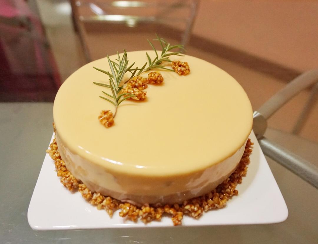 【南瓜巧克力慕斯配焦糖淋面图片】kaku喵_下厨房