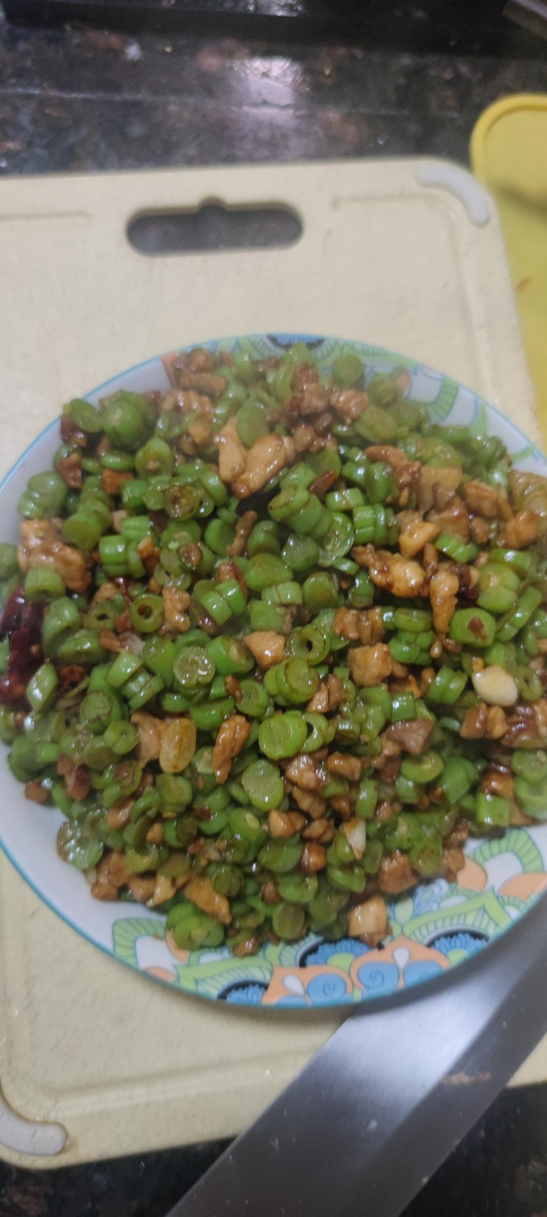 肉沫豆角下饭菜