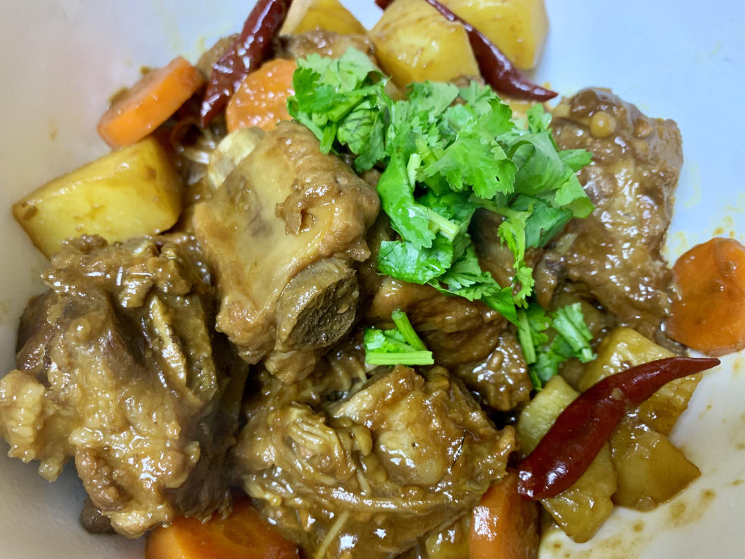 黄豆酱炖排骨