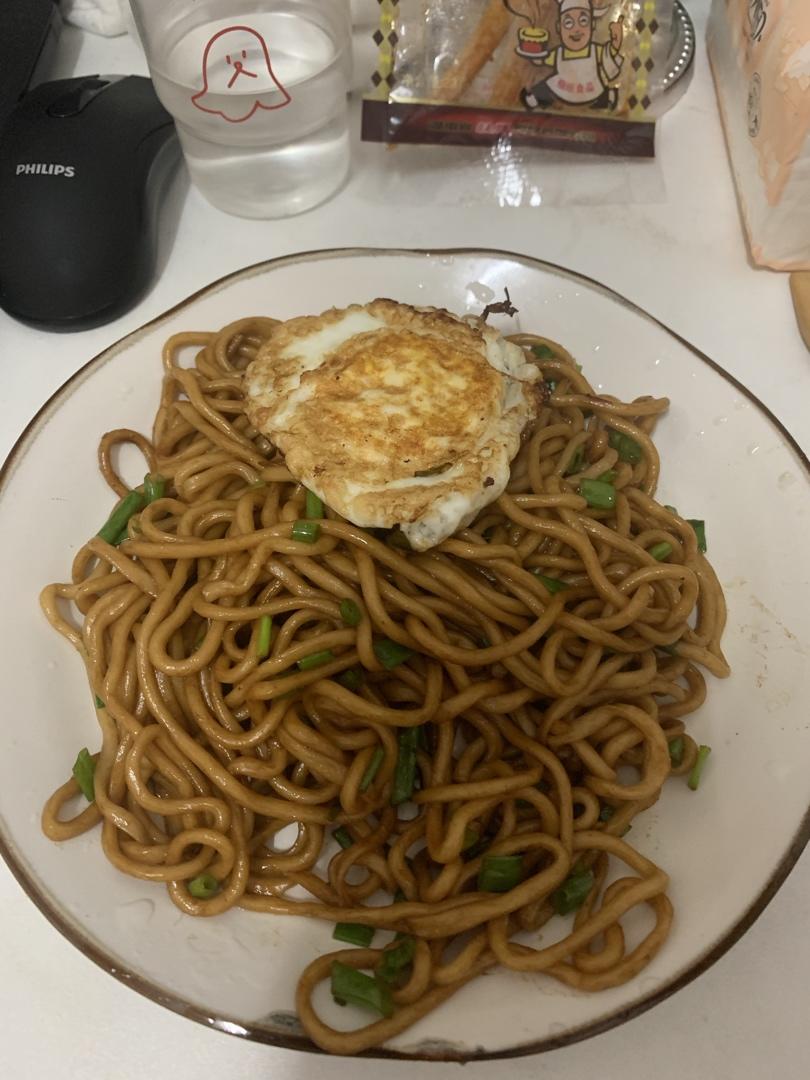 10分钟搞定的一碗葱油拌面