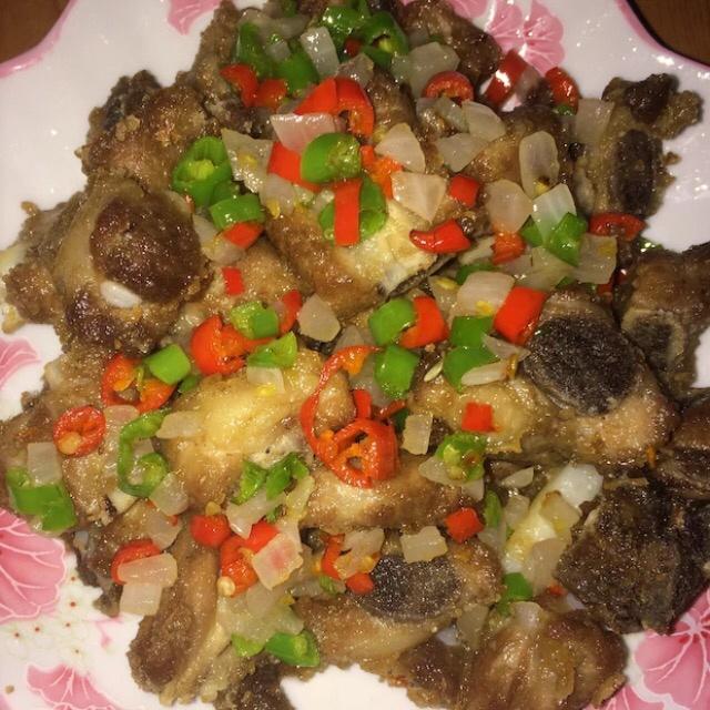 蒜香排骨