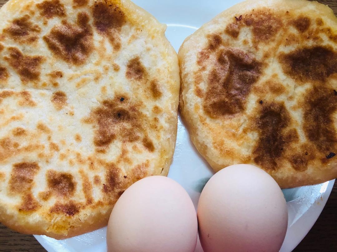 西红柿鸡蛋馅饼