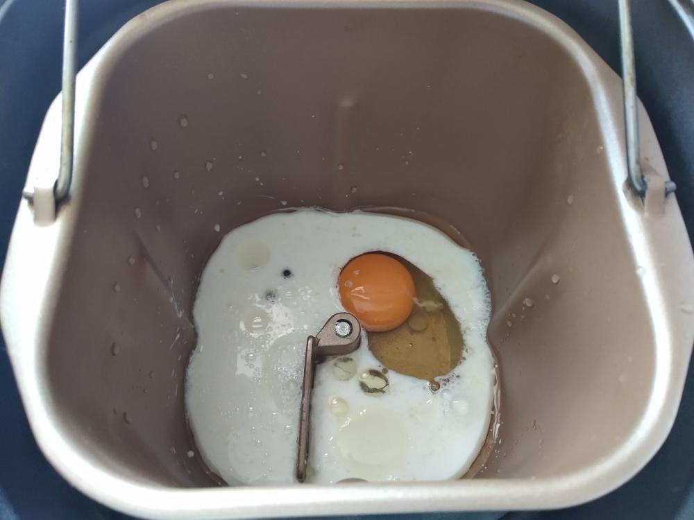 纯奶手撕吐司的做法 步骤1