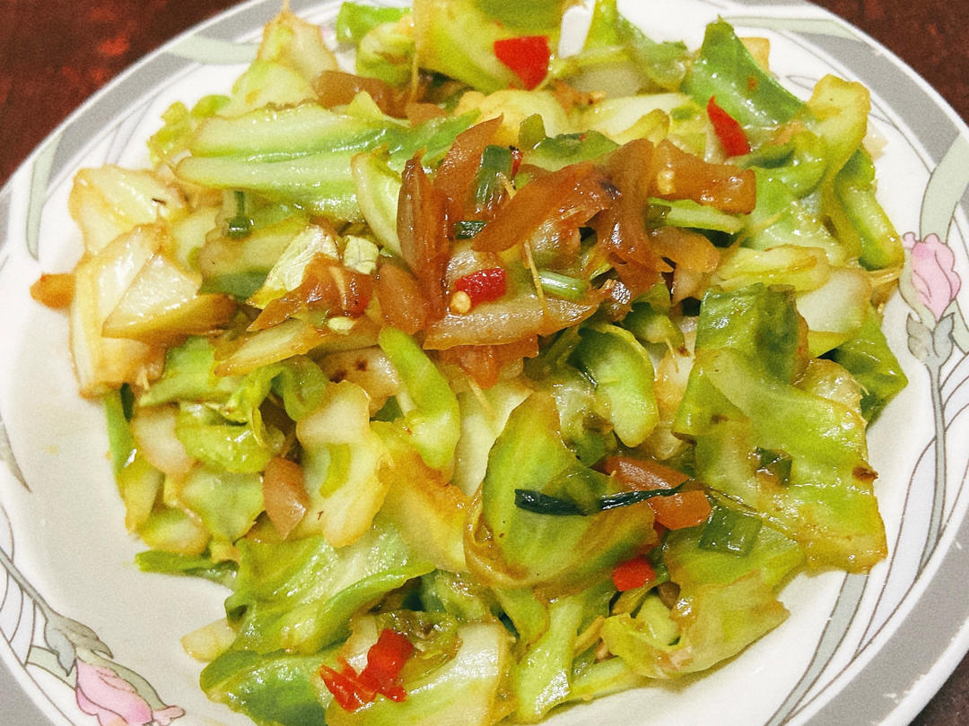 厨师长教你：“炒牛心包菜”的做法，技术总结很到位，先收藏起来