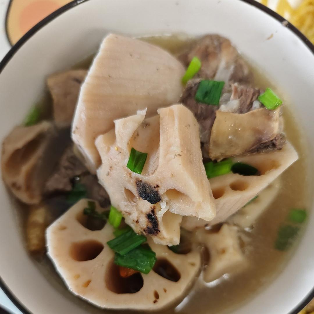 排骨炖藕