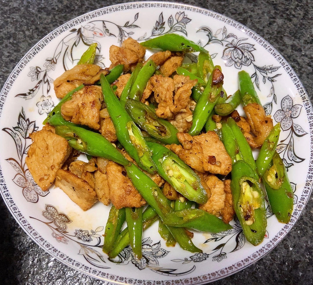 超下饭 ！小炒肉（辣椒炒肉）