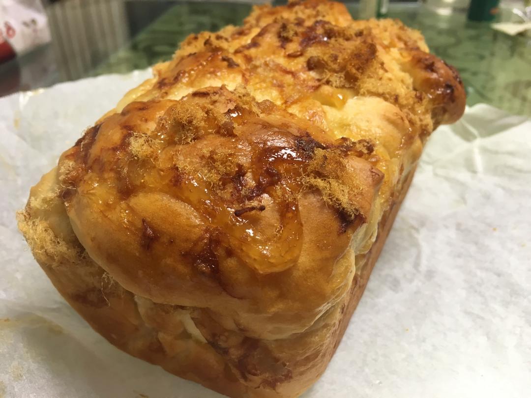 肉松手撕面包—超软会爆浆的面包哟