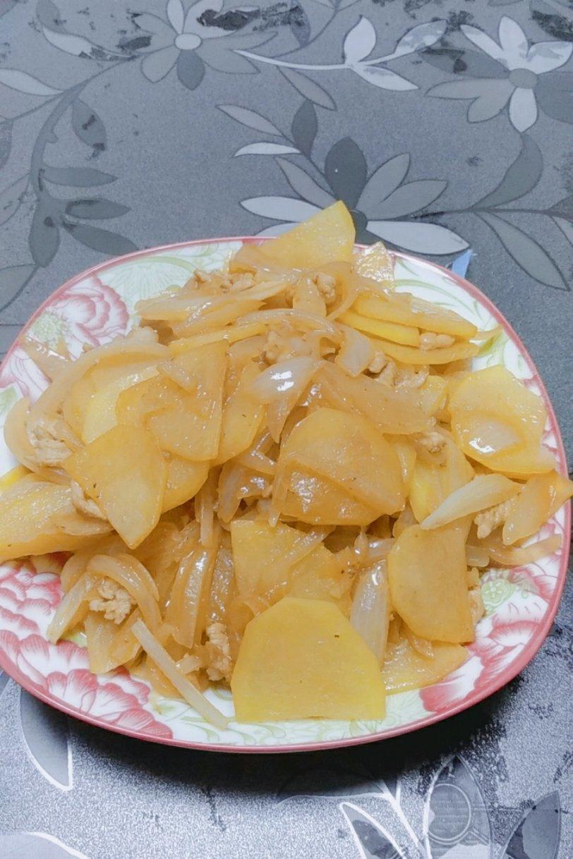 肉炒洋葱土豆