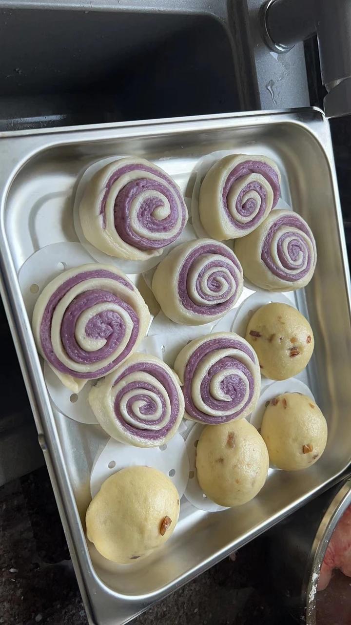 高颜值南瓜双色小馒头