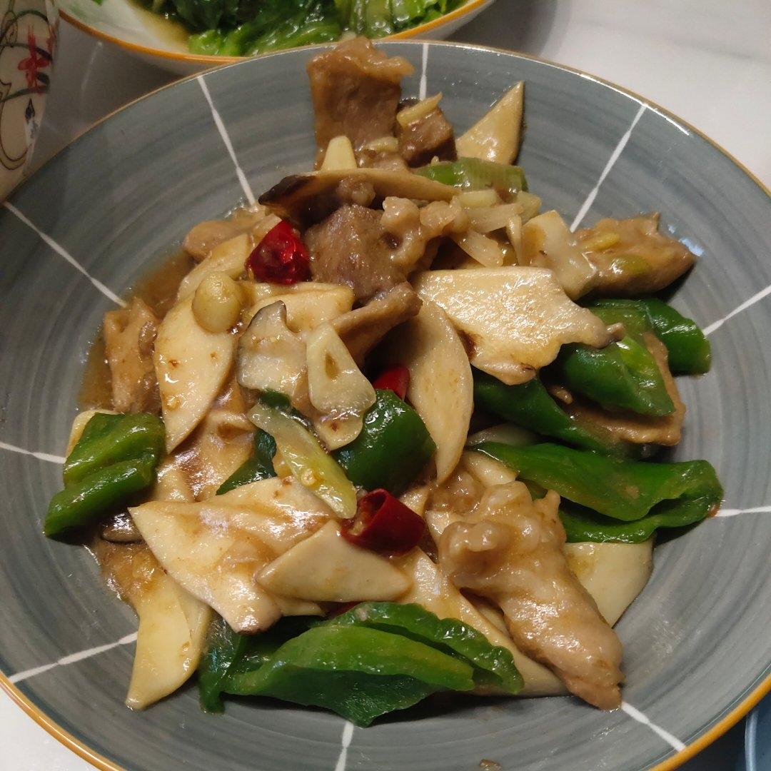 杏鲍菇炒肉