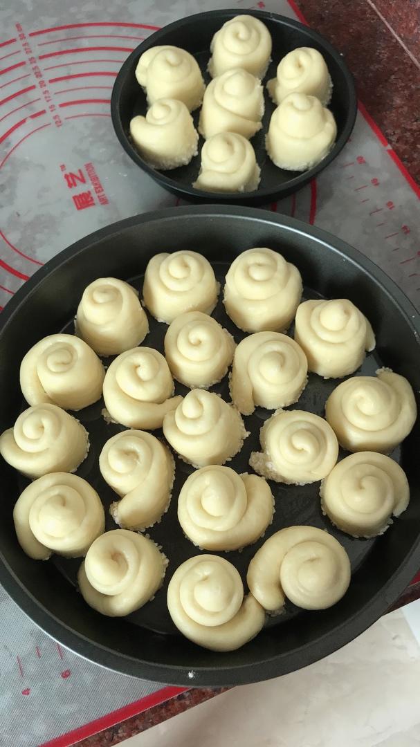 脆底蜂蜜小面包