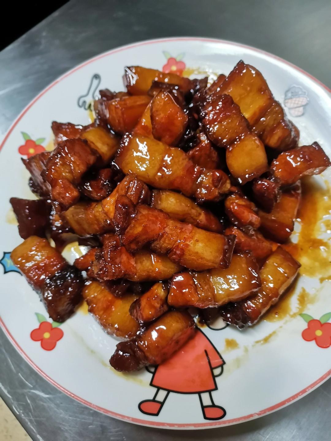 鹌鹑蛋红烧肉