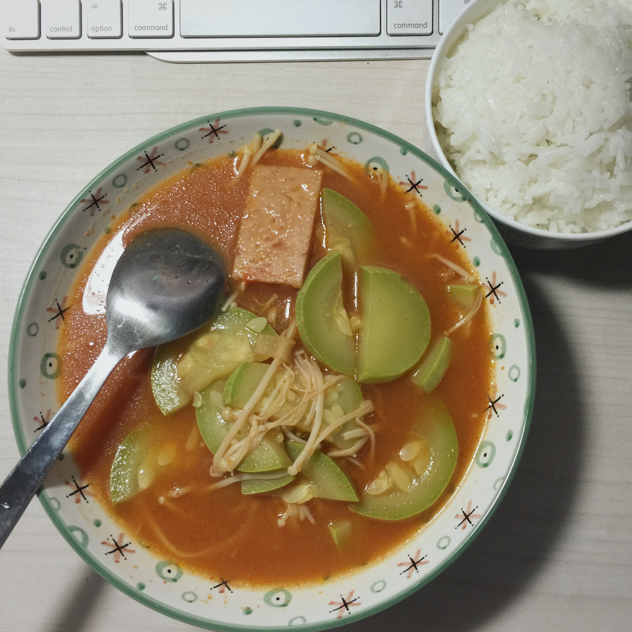 韩国料理——大酱汤