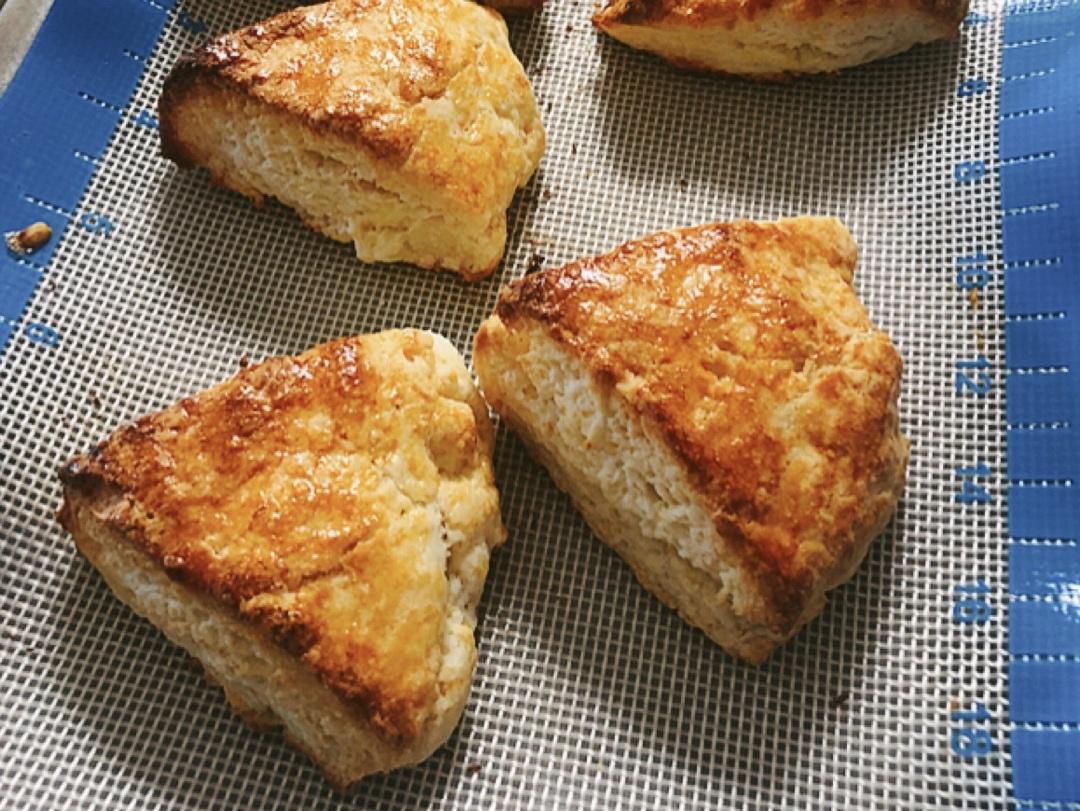 柠香椰子油司康Lemon Coconut Oil Scone