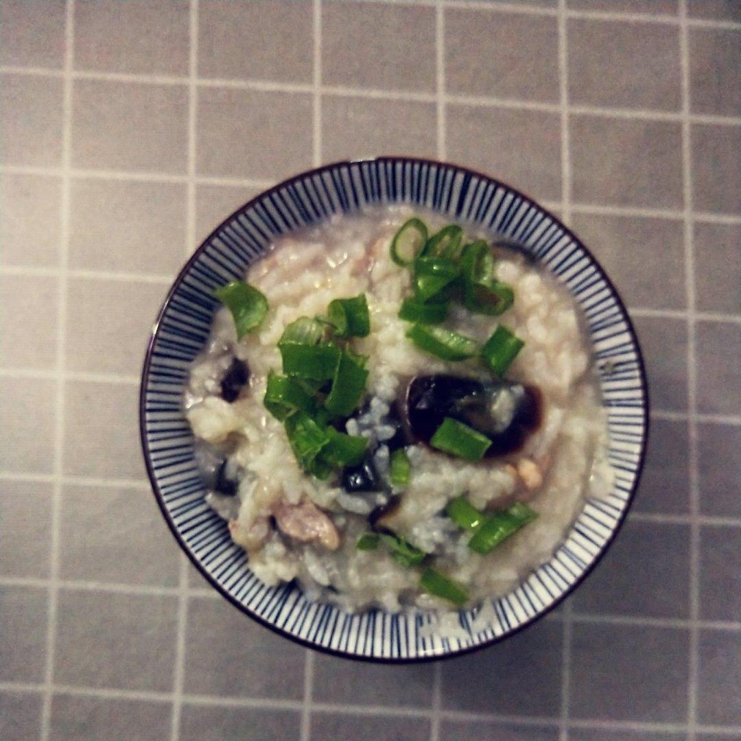 皮蛋瘦肉粥