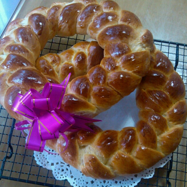 炼奶圣诞花环面包