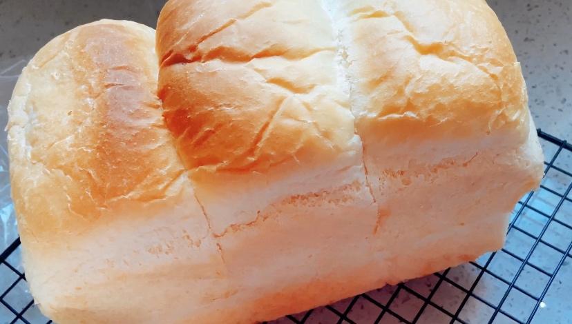 高跟鞋👠吐司面包