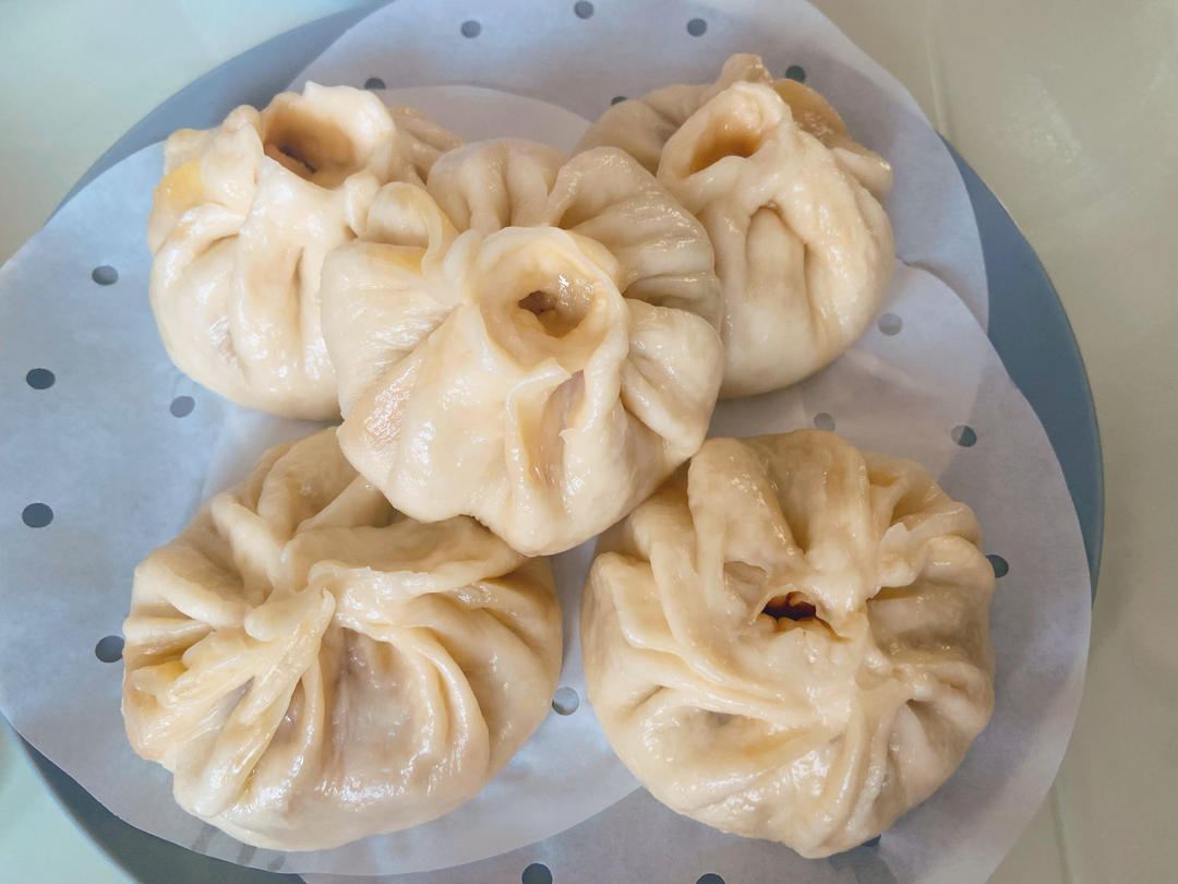 胡萝卜羊肉包子