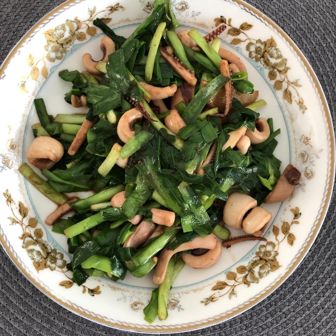 一点都不腥的韭菜炒鱿鱼