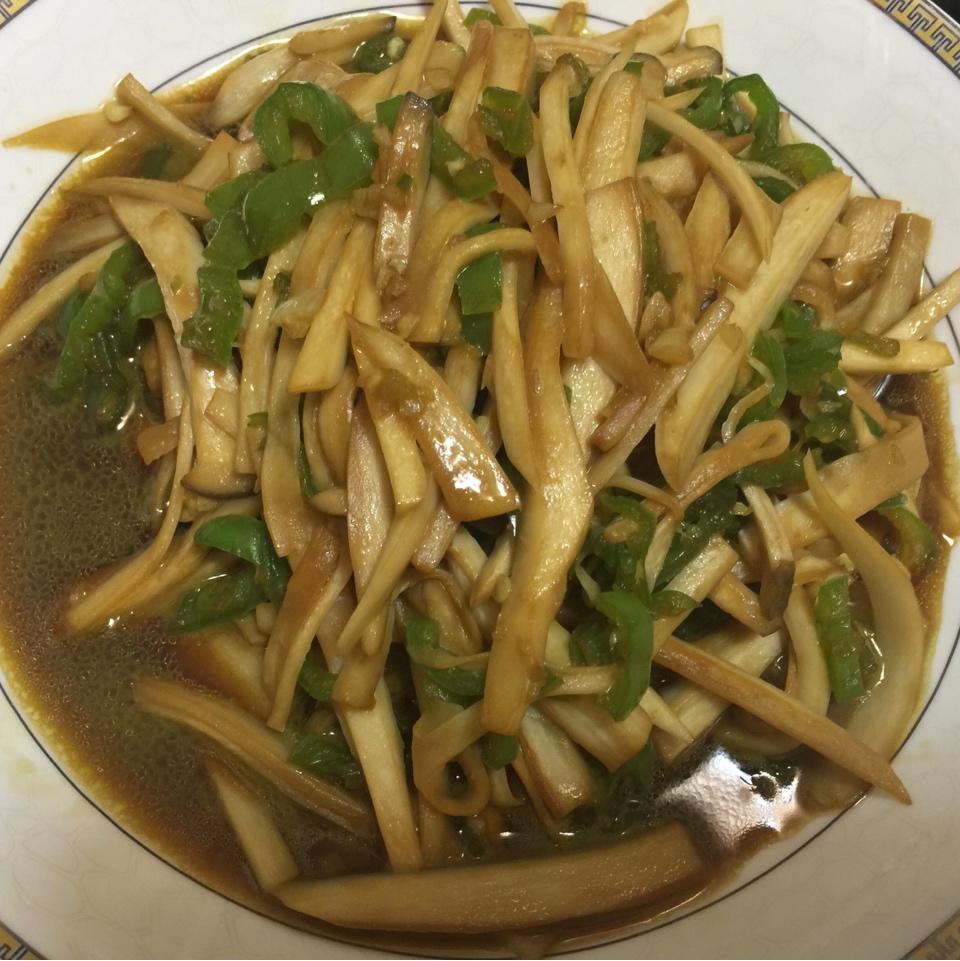 青椒素炒杏鲍菇