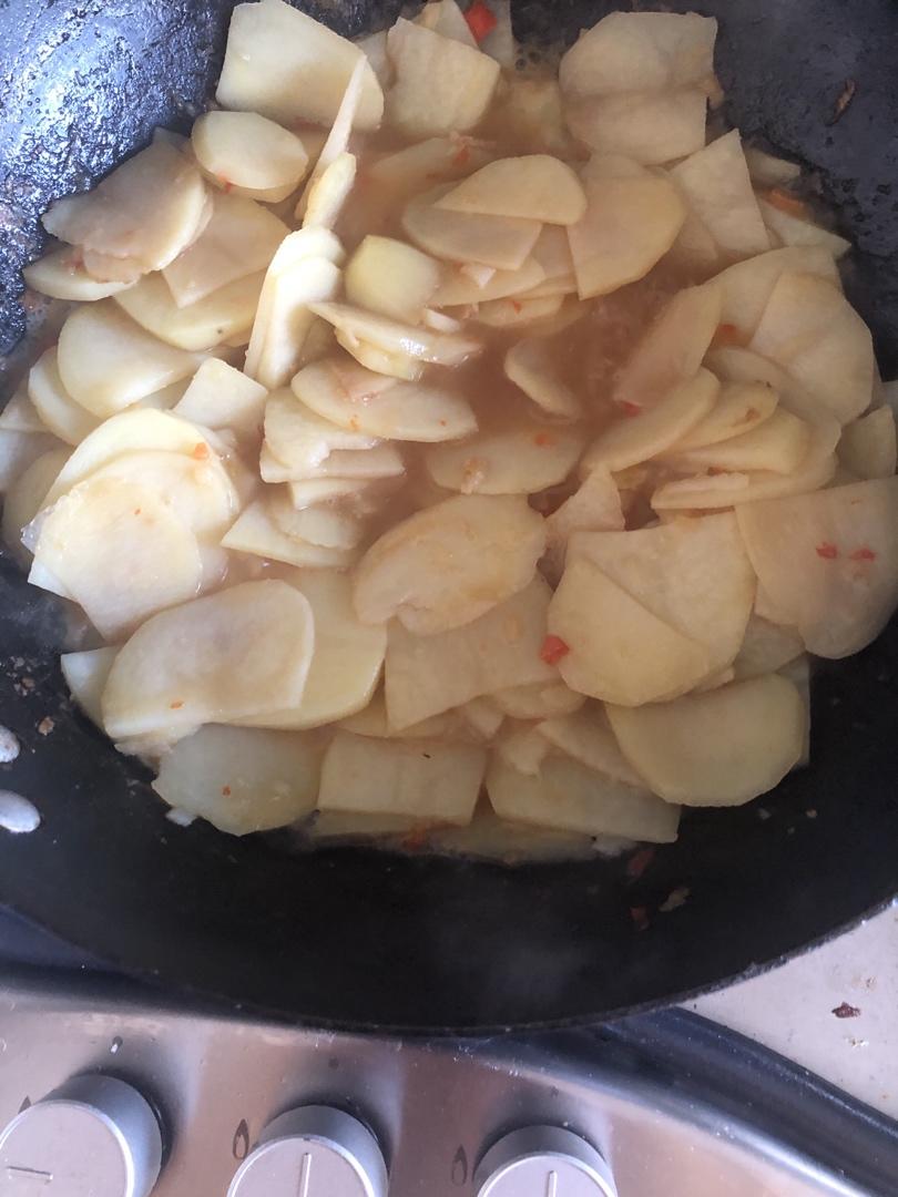 家常炒土豆片