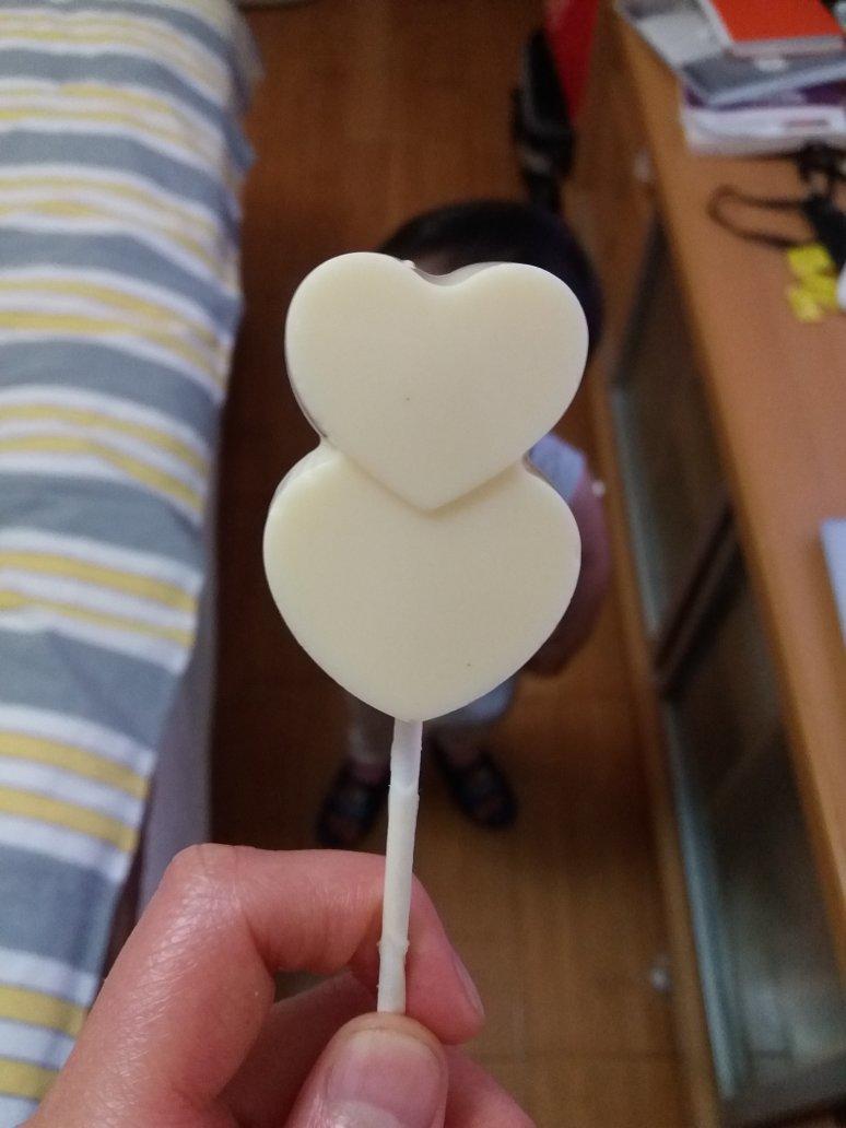 做了n次，终于做出了味道浓郁口感最像市售棒棒奶酪的奶酪棒！