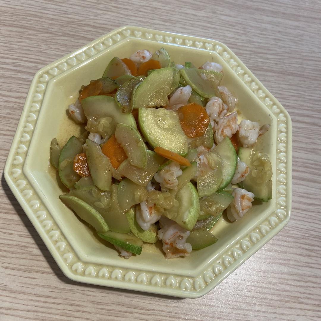 西葫芦炒虾仁