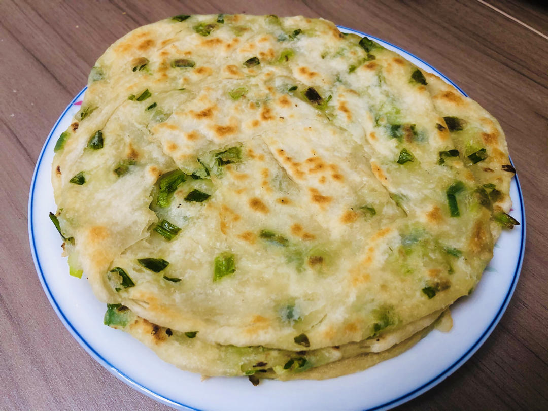 葱油饼（附外酥里嫩的技巧）