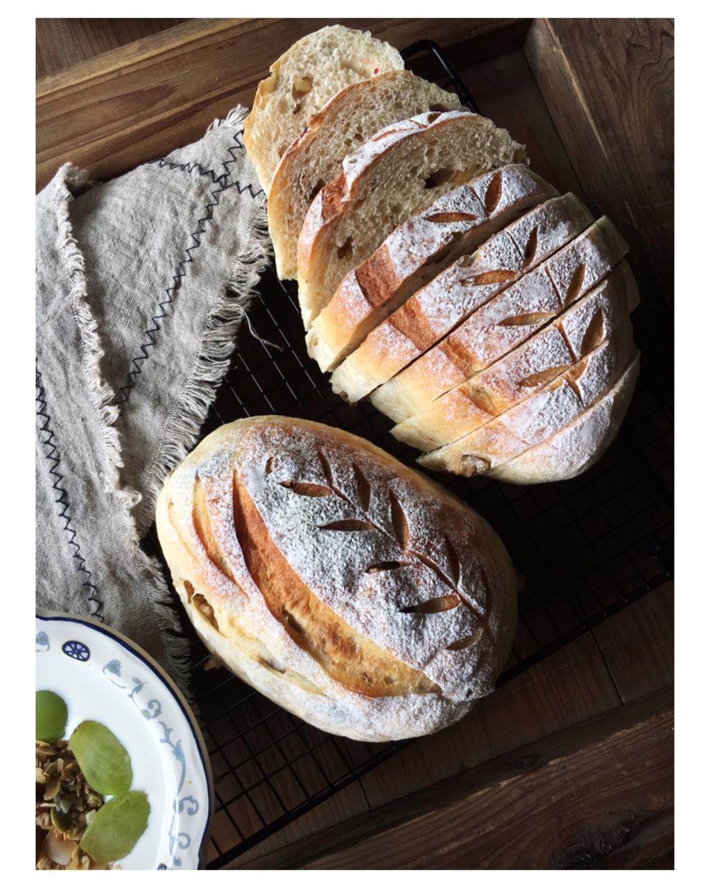 全麦亚麻籽栗子牛奶面包