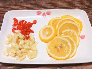 吃不腻的网红柠檬鸡爪🍋的做法 步骤5