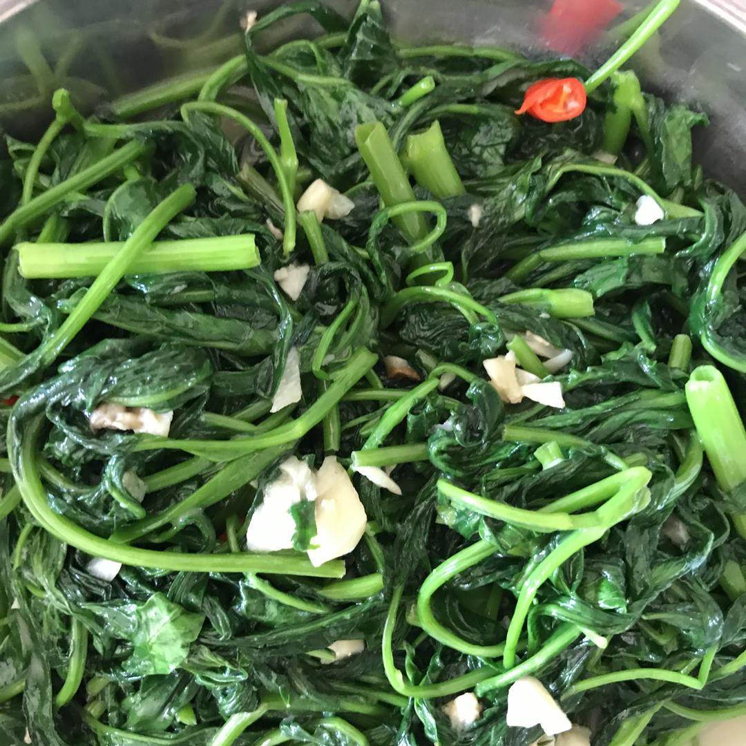 椒丝腐乳炒通菜