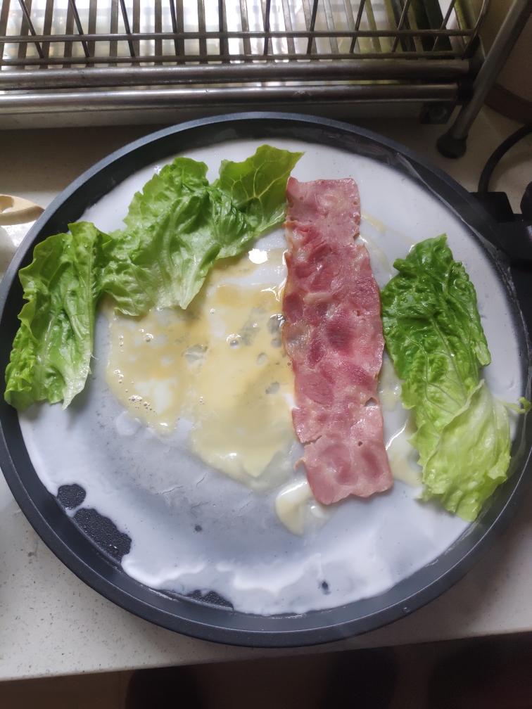 电饼铛培根鸡蛋肠粉的做法 步骤9
