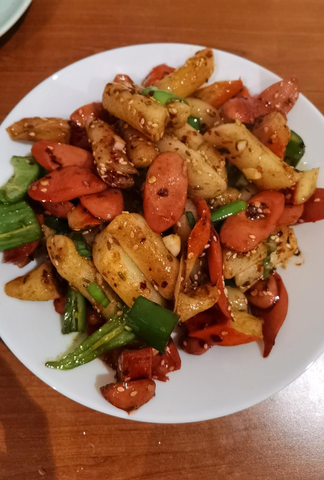 孜然蟹棒辣炒年糕‼️好吃到允手指