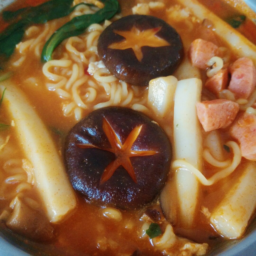 韩国辣酱汤面（辛拉面）