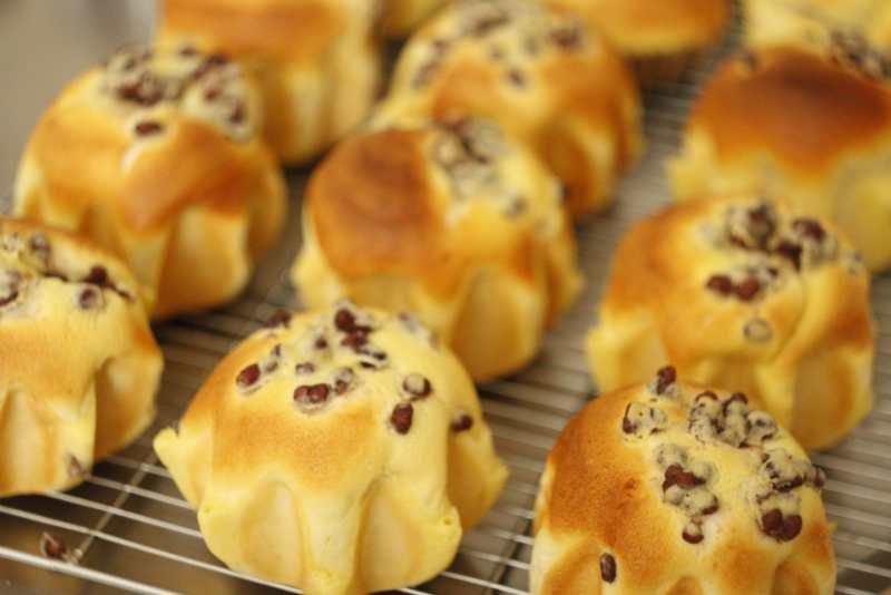 好吃到出炉就被抢光的墨西哥红豆面包