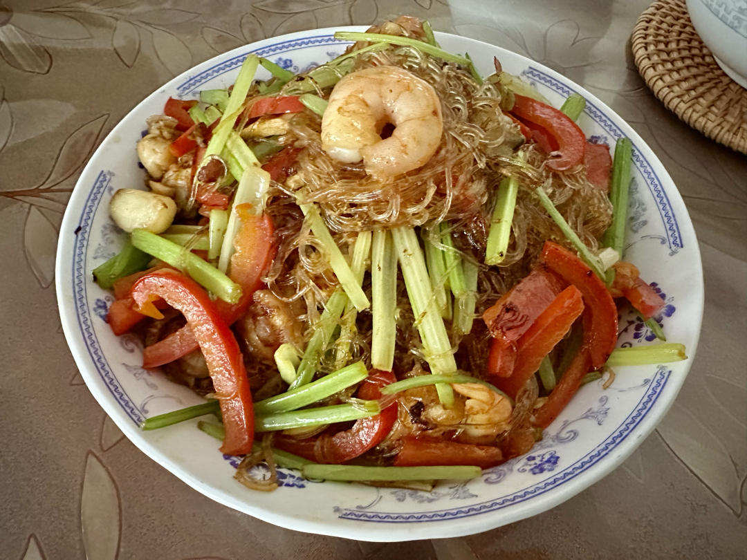 复刻餐厅88一份的海皇粉丝煲，简单又好吃！