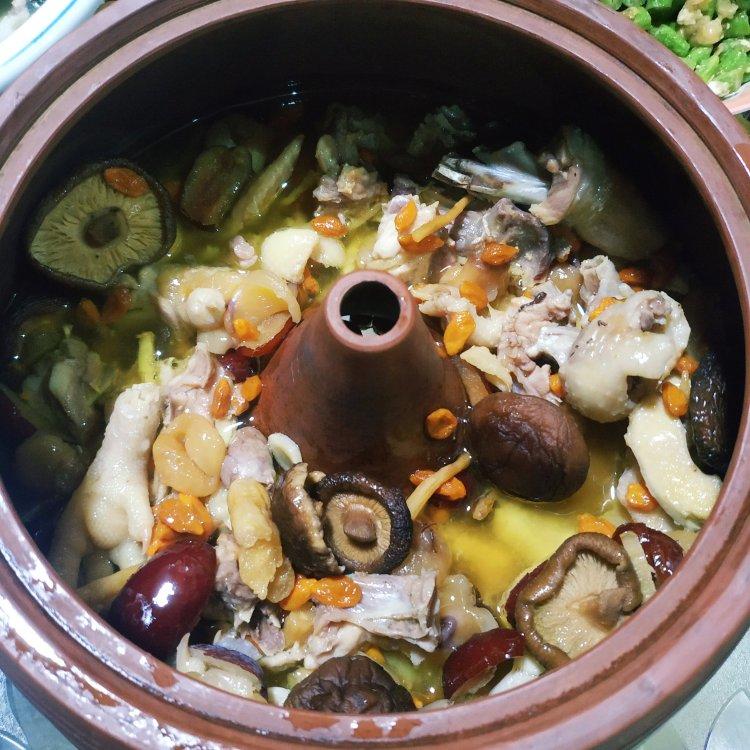 sindyhu做的汽锅鸡