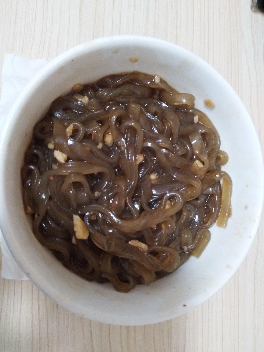 viez做的老干妈炖红薯粉