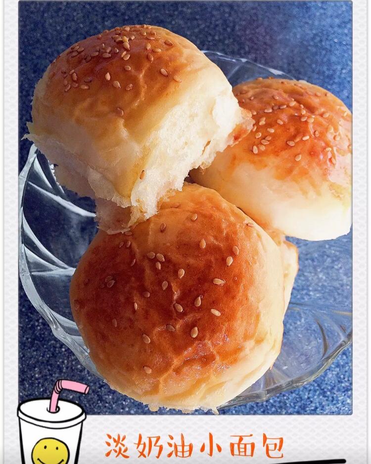 超软淡奶油面包