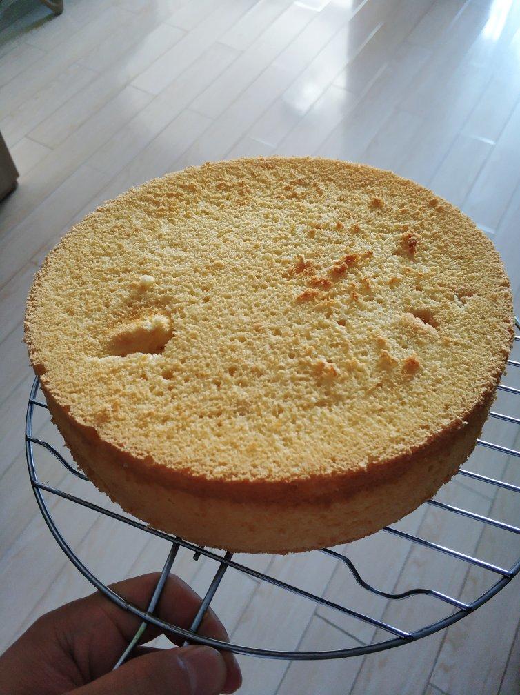 蛋糕的做法（8寸戚风蛋糕）