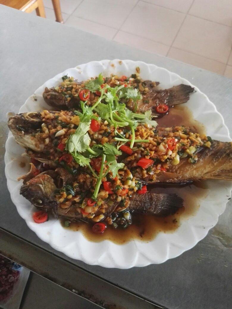 煎鱼