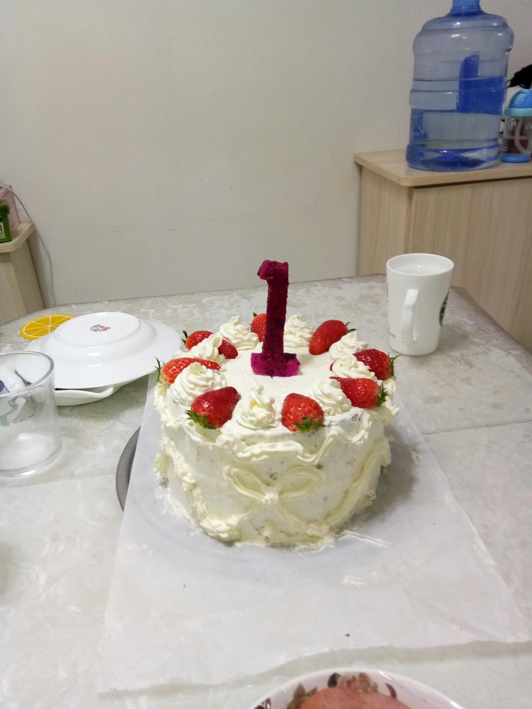 视频菜谱:6寸加高奶油水果蛋糕（适合新手）