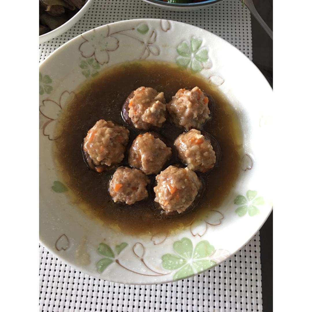 豆腐肉末酿香菇